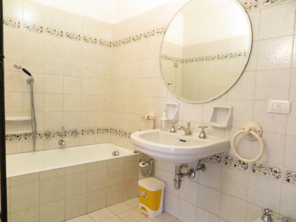 Wine Apartments Florence Merlot المظهر الخارجي الصورة