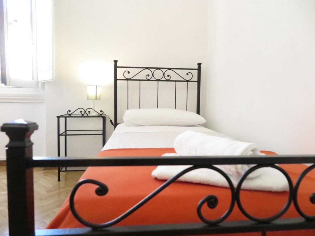 Wine Apartments Florence Merlot المظهر الخارجي الصورة